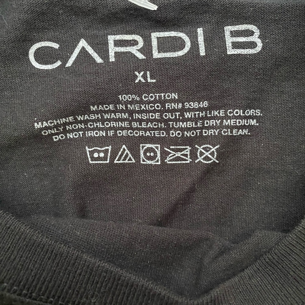 New Cardi B Flowers Mens Classic Vintage Concert T-shirt Black XL rap gift Bardi - Picture 4 of 4